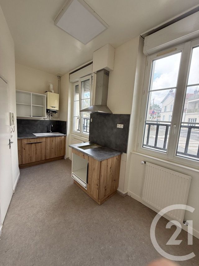 Appartement F2 à louer - 2 pièces - 55.65 m2 - LA FERTE GAUCHER - 77 - ILE-DE-FRANCE - Century 21 A.S.M.