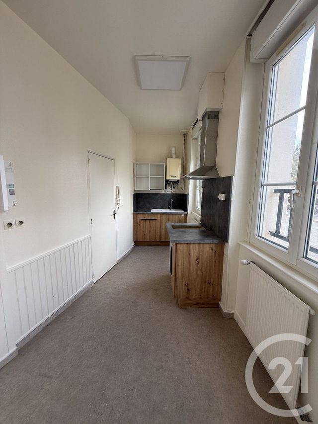 Appartement F2 à louer - 2 pièces - 55.65 m2 - LA FERTE GAUCHER - 77 - ILE-DE-FRANCE - Century 21 A.S.M.