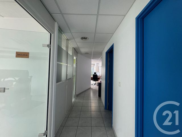 commerce à louer - 263.0 m2 - COULOMMIERS - 77 - ILE-DE-FRANCE - Century 21 A.S.M.