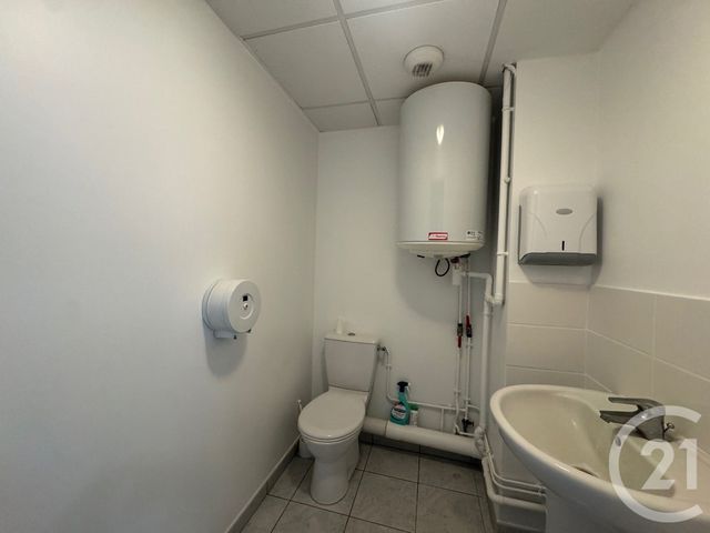 commerce à louer - 263.0 m2 - COULOMMIERS - 77 - ILE-DE-FRANCE - Century 21 A.S.M.