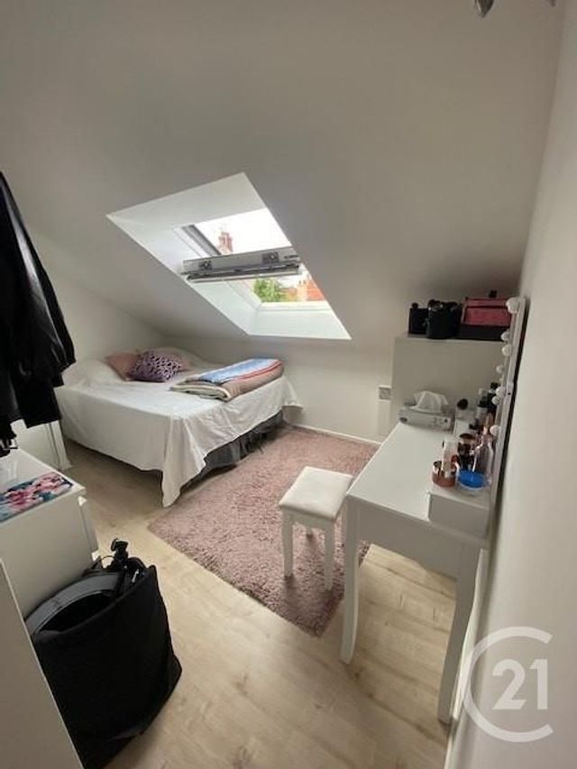 Appartement F3 à louer - 3 pièces - 47.68 m2 - COULOMMIERS - 77 - ILE-DE-FRANCE - Century 21 A.S.M.