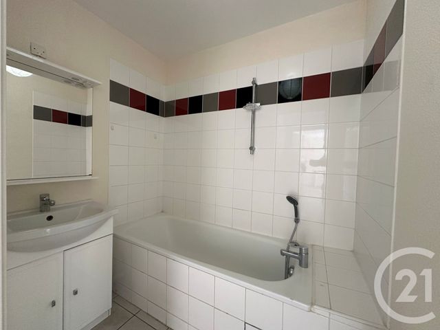 Appartement F3 à vendre - 3 pièces - 58.14 m2 - COULOMMIERS - 77 - ILE-DE-FRANCE - Century 21 A.S.M.