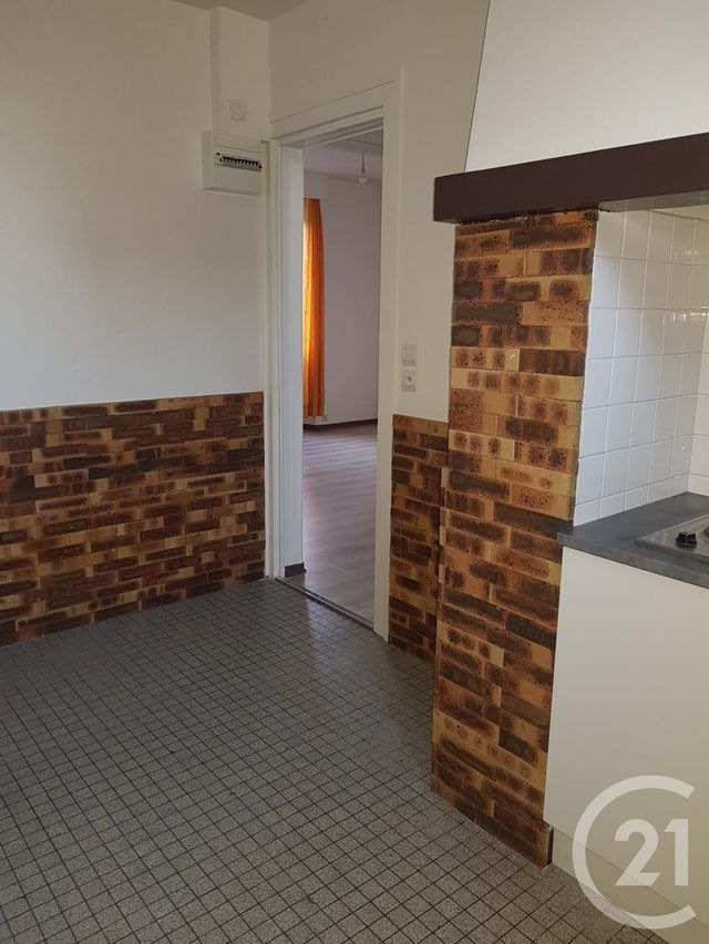 Appartement F1 à louer - 2 pièces - 30.03 m2 - COULOMMIERS - 77 - ILE-DE-FRANCE - Century 21 A.S.M.