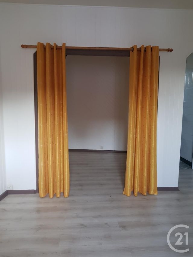 Appartement F1 à louer - 2 pièces - 30.03 m2 - COULOMMIERS - 77 - ILE-DE-FRANCE - Century 21 A.S.M.