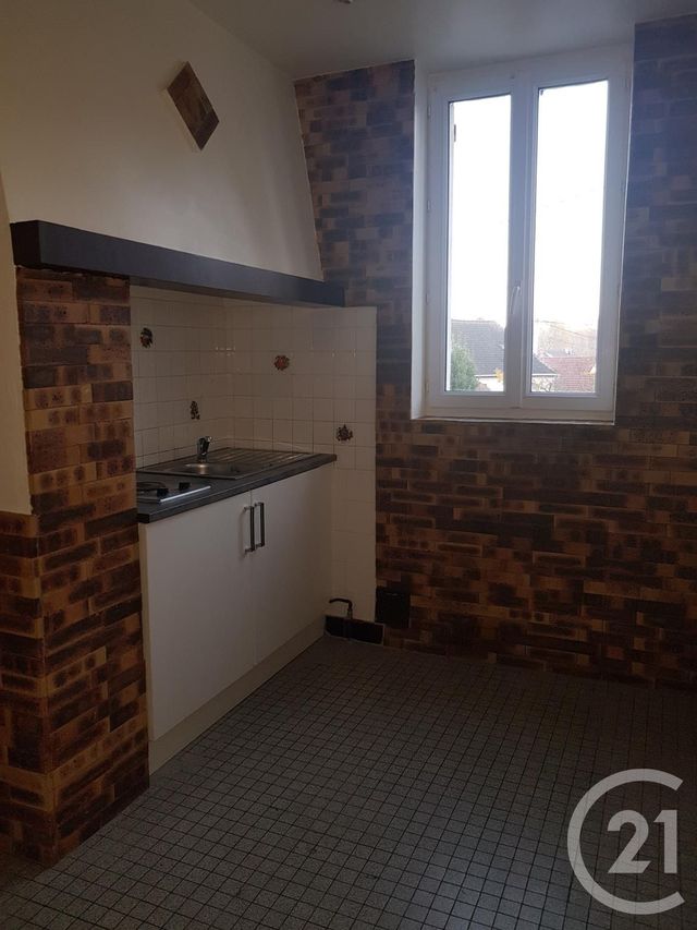 Appartement F1 à louer - 2 pièces - 30.03 m2 - COULOMMIERS - 77 - ILE-DE-FRANCE - Century 21 A.S.M.