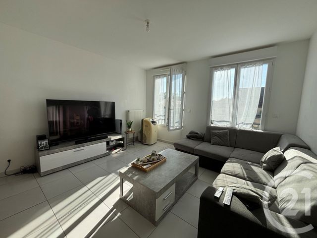 Appartement F2 à louer NEUFMOUTIERS EN BRIE