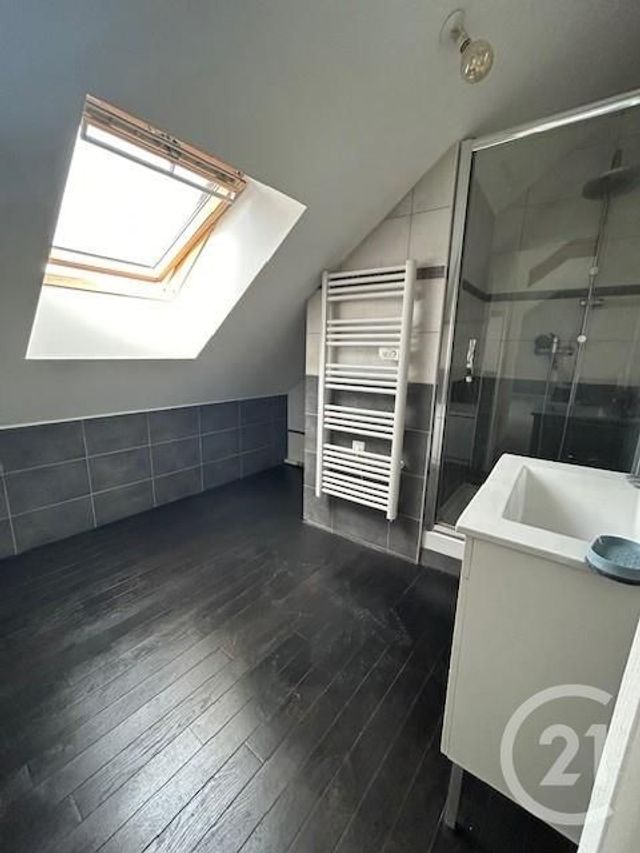 Appartement à louer - 5 pièces - 92.83 m2 - TOUQUIN - 77 - ILE-DE-FRANCE - Century 21 A.S.M.