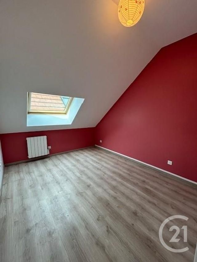 Appartement à louer - 5 pièces - 92.83 m2 - TOUQUIN - 77 - ILE-DE-FRANCE - Century 21 A.S.M.